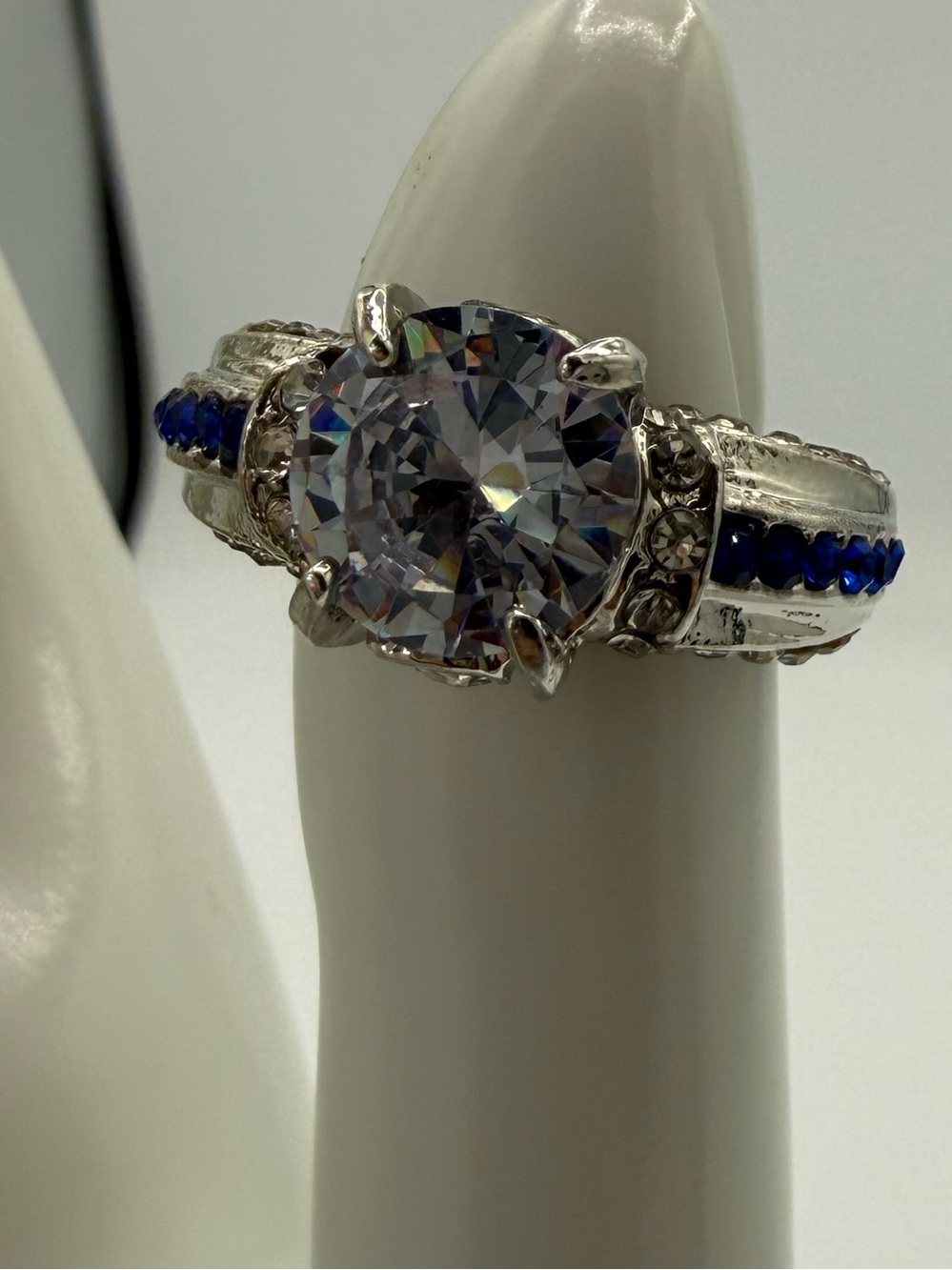 Silver-tone Sz 6 Blue Accent Solitaire Ring with Clear Moissanite Like Stone